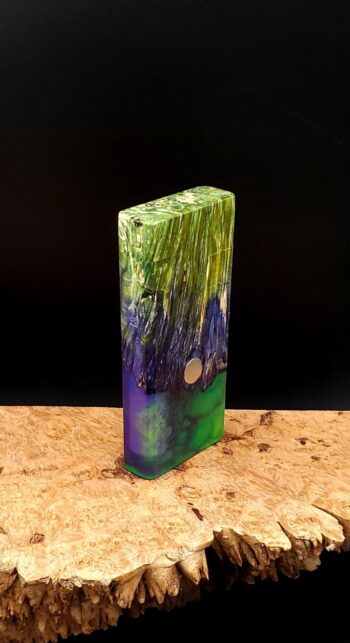 This image portrays Luminescent Dynavap Case - Elm Burl/Resin Hybrid by Dovetail Woodwork.