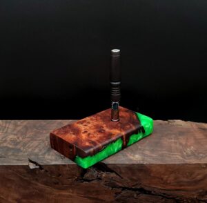 This image portrays Luminescent-2G-Stash-Redwood Burl Hybrid-Dynavap Case by Dovetail Woodwork.