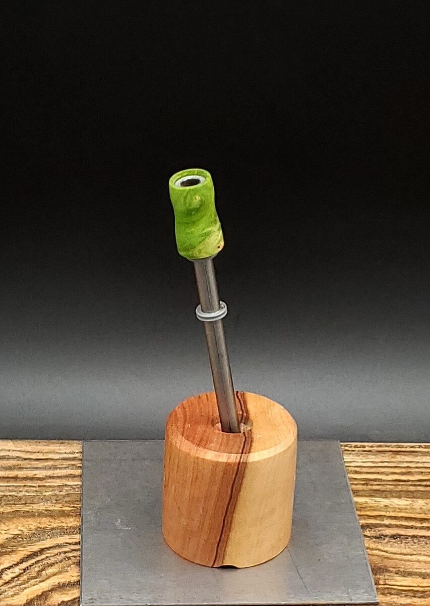 This image portrays Dynavap Spinning Mouthpiece-Green Galaxy Burl by Dovetail Woodwork.