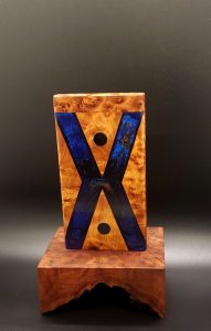 This image portrays 3G-Stash-Thuya Burl Hybrid-Dynavap Case by Dovetail Woodwork.