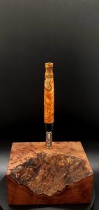 This image portrays High Class Burl XL Hybrid-Dynavap Stem-Amboyna Burl by Dovetail Woodwork.