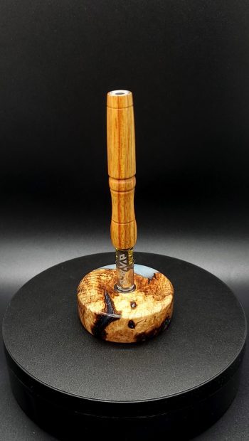 This image portrays DynaPuck-Single Stem Display-Luminescent Hybrid by Dovetail Woodwork.