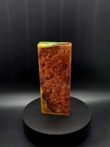 This image portrays 2G-XL Stash-Madrone Burl/Hybrid-Dynavap Case by Dovetail Woodwork.