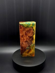 This image portrays 2G-XL Stash-Madrone Burl/Hybrid-Dynavap Case by Dovetail Woodwork.