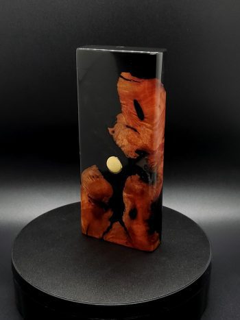 This image portrays 2G-XL Stash-Manzanita Burl/Slim Black Hybrid-Dynavap Case by Dovetail Woodwork.