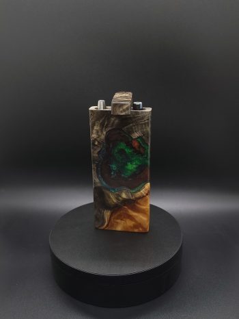 This image portrays 2G-Stash-Buckeye Burl Hybrid-Dynavap Case by Dovetail Woodwork.