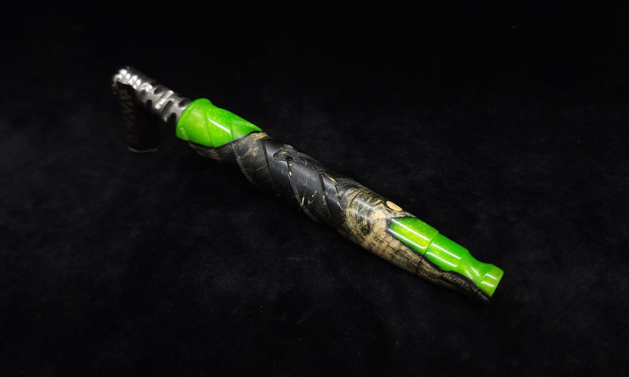 This image portrays V-7 Dynavap XL Burl Hybrid Stem + Matching Hybrid Mouthpiece by Dovetail Woodwork.