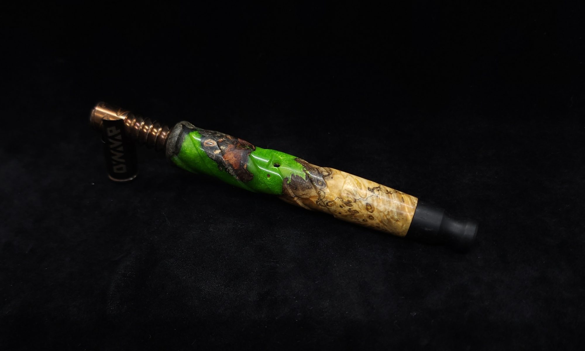 This image portrays V-7 Dynavap XL Burl Hybrid Stem + Matching Hybrid Mouthpiece by Dovetail Woodwork.