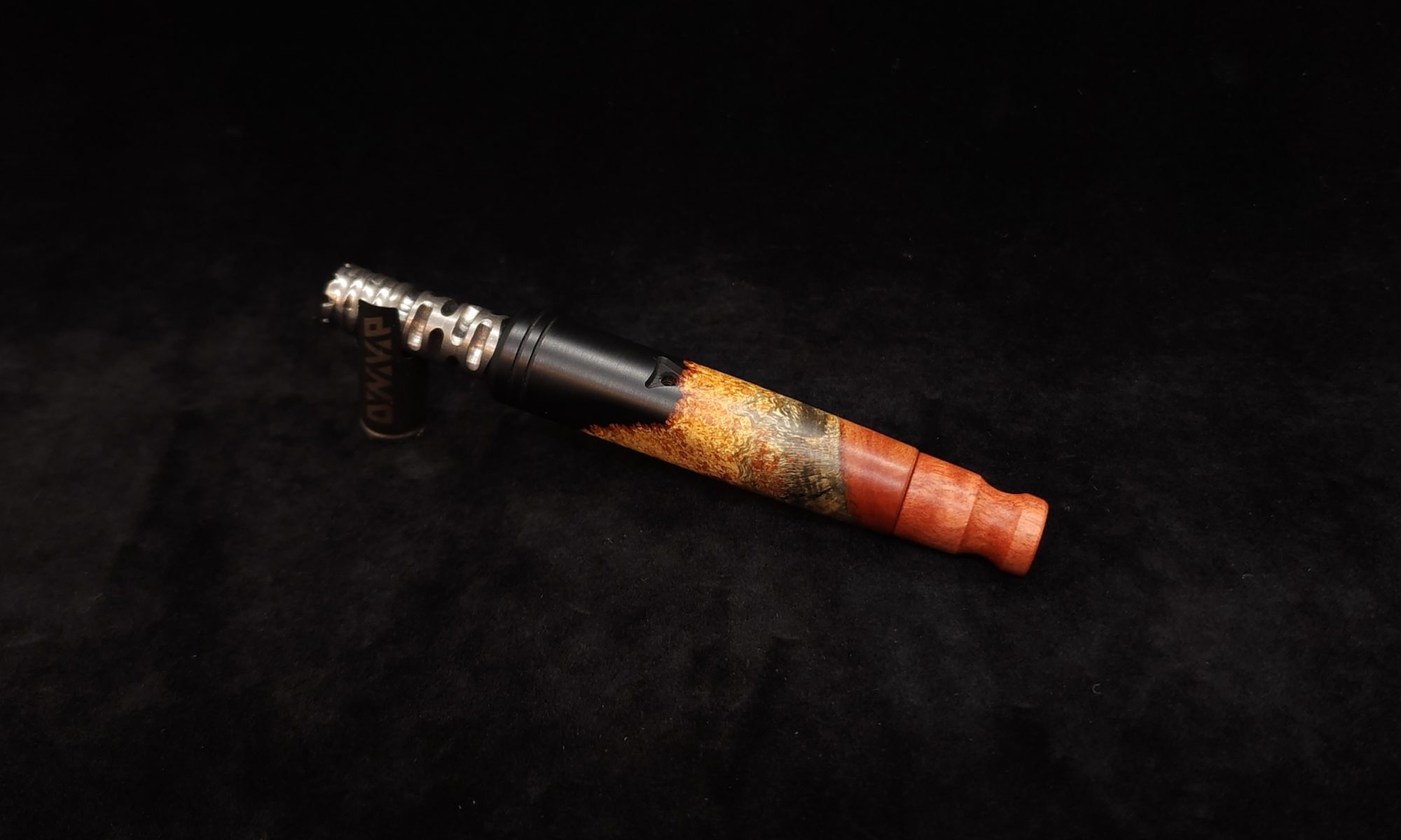 This image portrays Taper Gripped Dynavap Briar Burl Hybrid Stem + Matched Mouthpiece by Dovetail Woodwork.