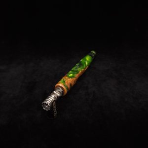 This image portrays Clutch Dynavap XL Burl Hybrid Stem + Matched Mouthpiece by Dovetail Woodwork.