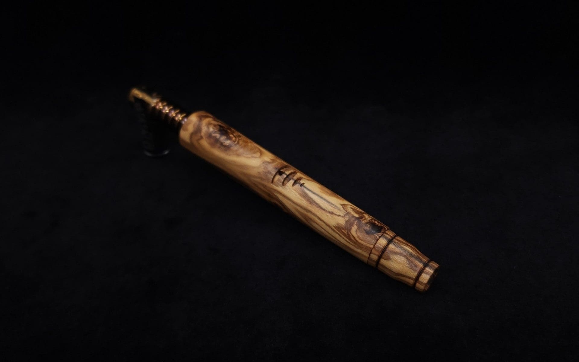 This image portrays Blunt Dynavap XL Burl Stem + Book-Matched M.P.-NEW! by Dovetail Woodwork.