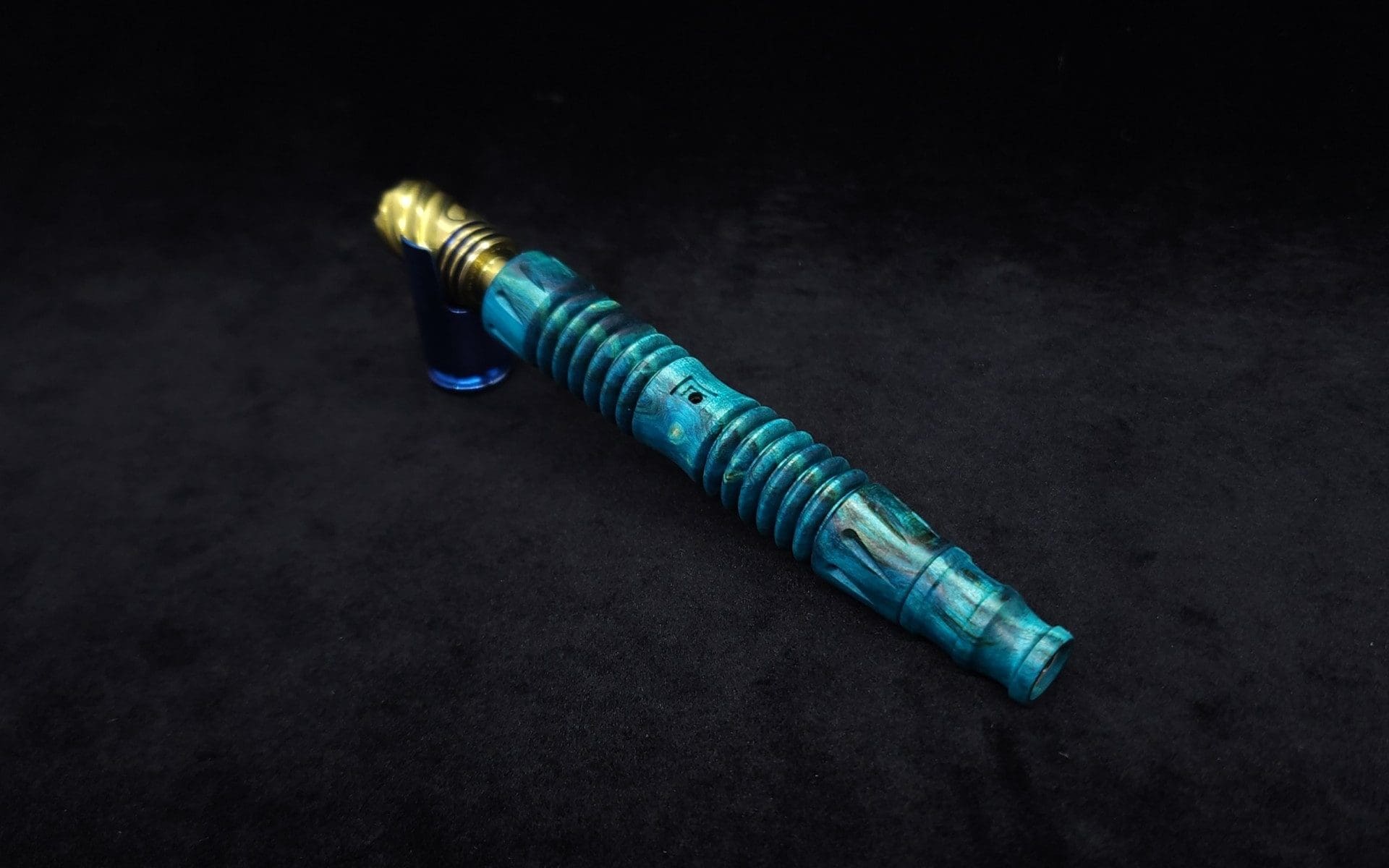 This image portrays Dynavap XL X-Fin Spalted Maple Burl Stem + Book-Matched High Class M.P.-NEW! by Dovetail Woodwork.