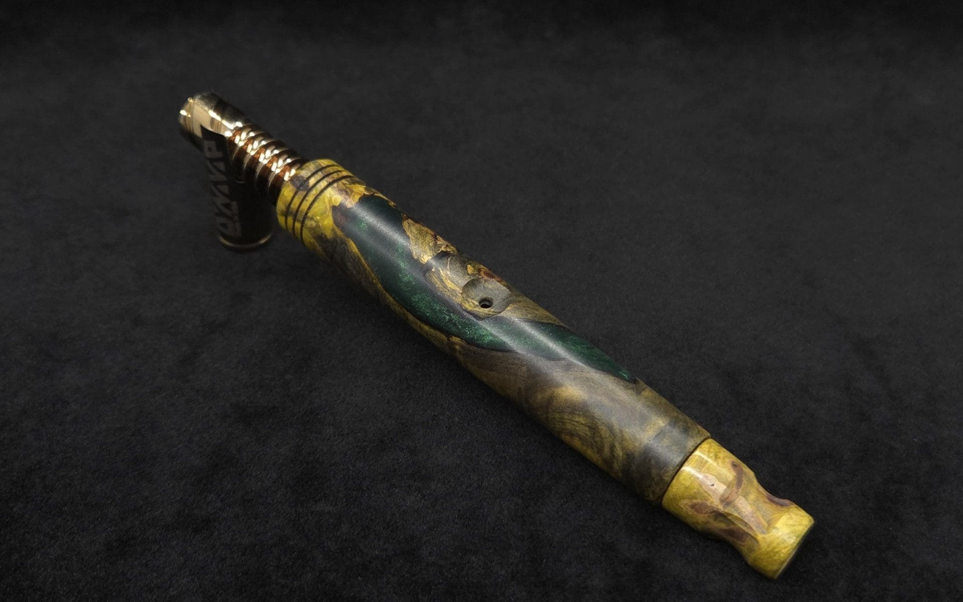 This image portrays Blunt XL Dynavap Hybrid Burl Stem + Book-Matched M.P. ☘ by Dovetail Woodwork.