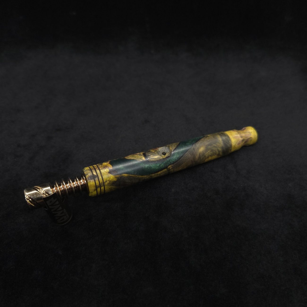 This image portrays Blunt XL Dynavap Hybrid Burl Stem + Book-Matched M.P. ☘ by Dovetail Woodwork.