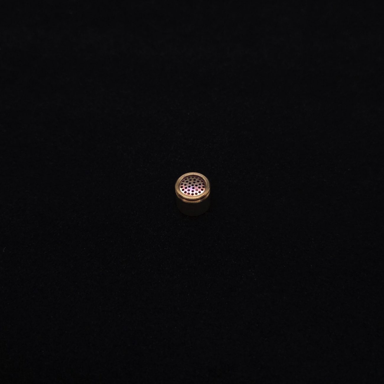 This image portrays The Royal HyperDyn-Full Device Custom Anodized-Special Edition-NEW! ☘ by Dovetail Woodwork.