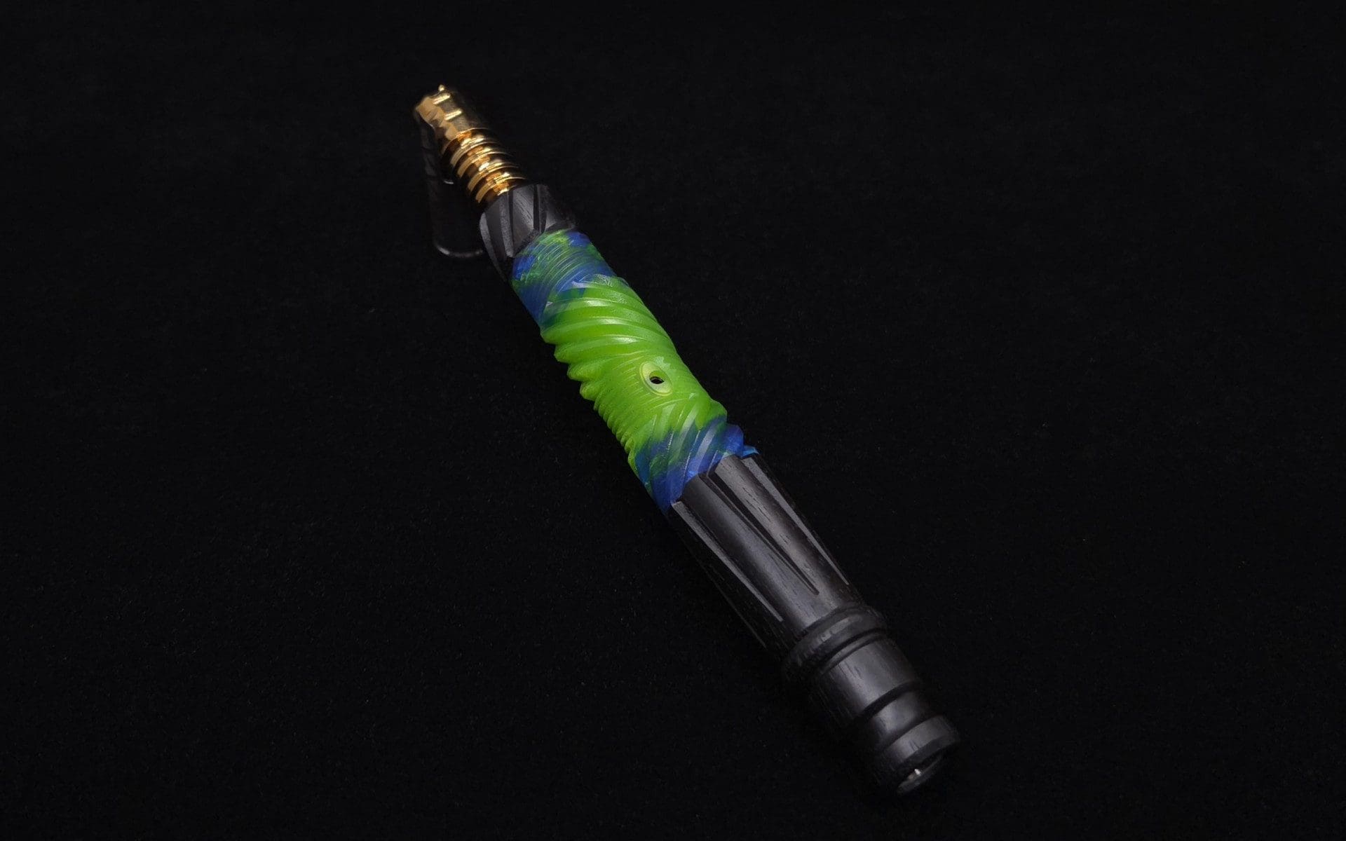 This image portrays Vertex XL Black Ebony Hybrid Dynavap Stem + (2) Mouthpieces🍀 by Dovetail Woodwork.