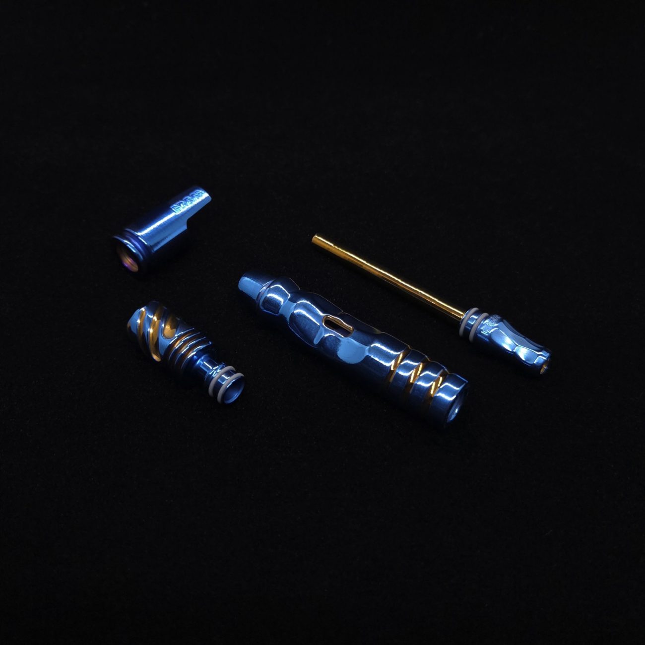 This image portrays The Royal HyperDyn-Full Device Custom Anodized-Special Edition-NEW! ☘ by Dovetail Woodwork.