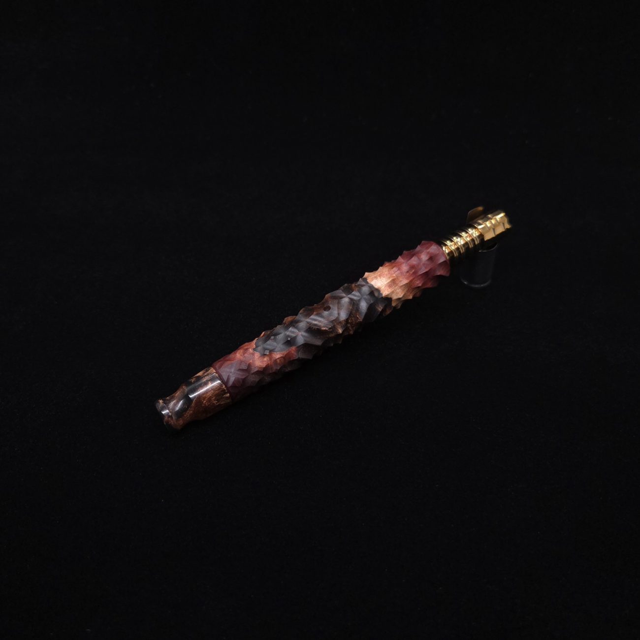 This image portrays High Class Reaper Spine XL Hybrid Dynavap Stem + (2) Book-Matched Mouthpieces -🔥𓌜 by Dovetail Woodwork.