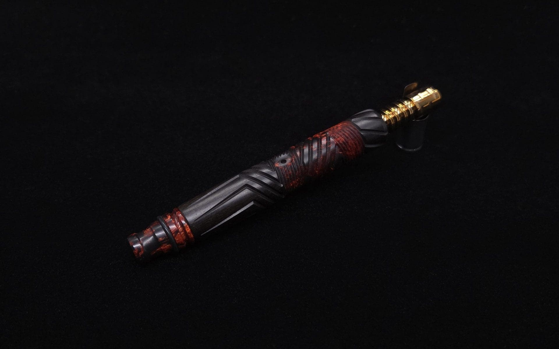 This image portrays Vertex XL Black Ebony Molten Hybrid Dynavap Stem + (2) WPA Mouthpieces 🔥 by Dovetail Woodwork.