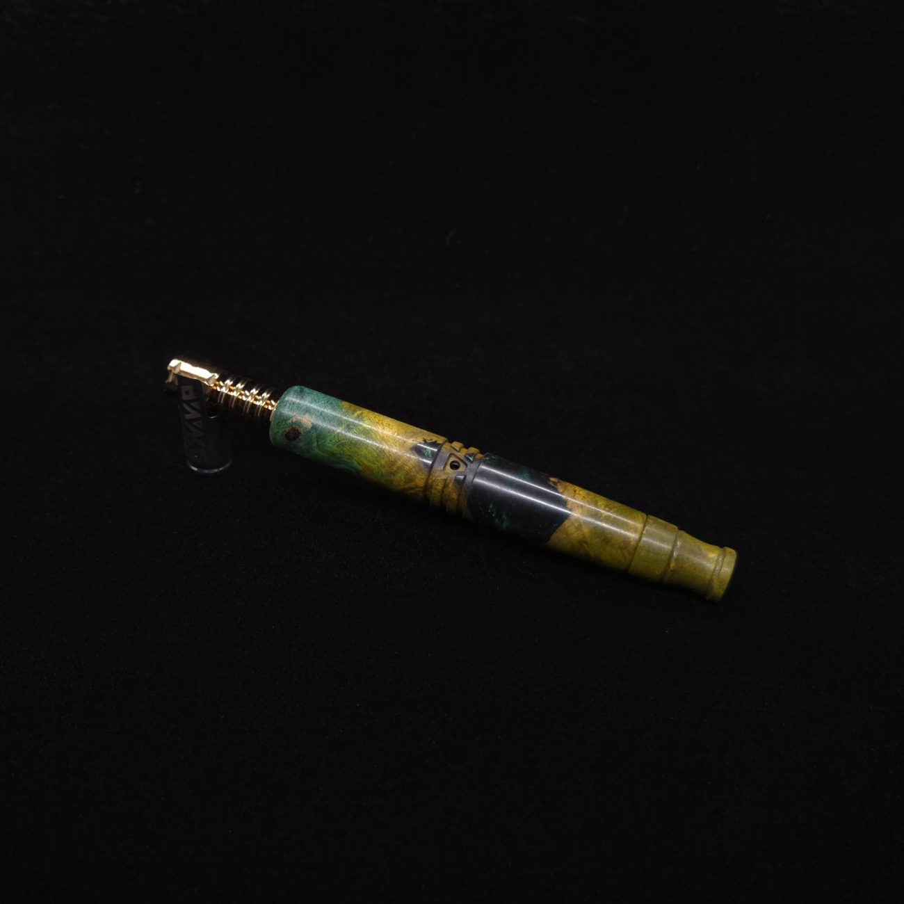 This image portrays High Class Blunt XL Burl Hybrid Dynavap Stem + Specialty Mouthpiece ☘ by Dovetail Woodwork.